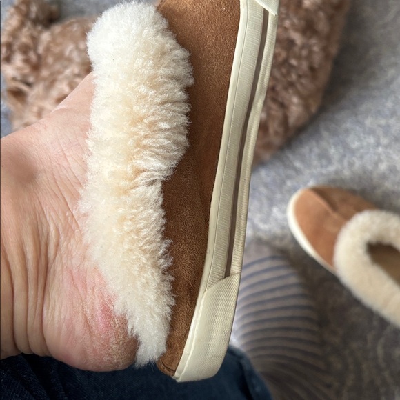 UGG Tan and Cream Sheepskin Slippers - Picture 9 of 9